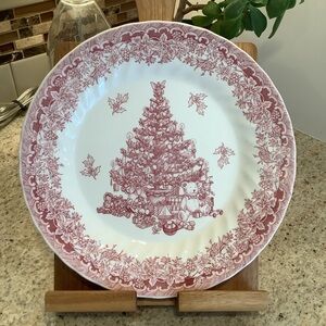 Queen’s Seasons Greetings Christmas Tree Plate